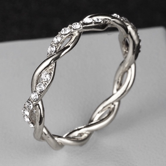 Jewelry - RESERVED for @lilangel583